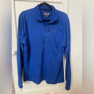 Patagonia - Men’s Large 1/2 Zip Fleece Pullover